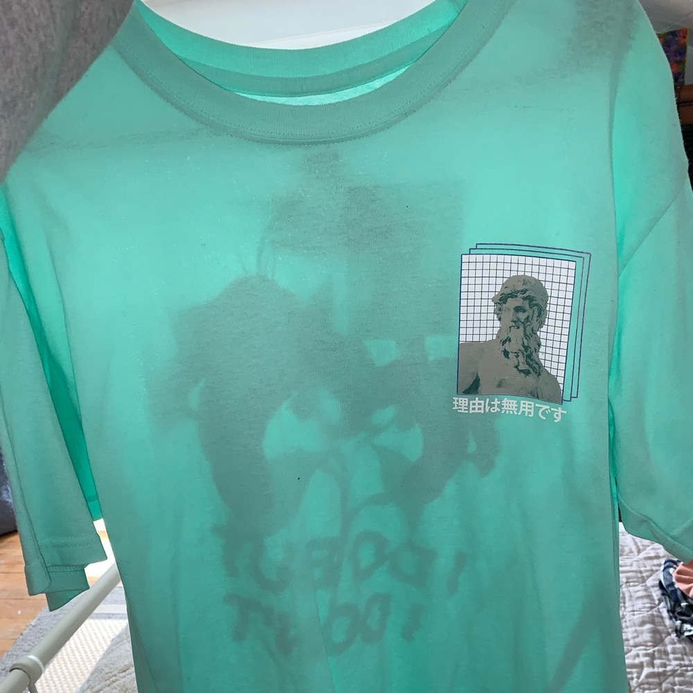 Empyre graphic tee
